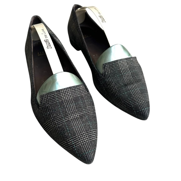STUART WEITZMAN Rialto Pointed Toe Flats in Black Teal Gold Plaid Size 8.5 - Picture 1 of 7